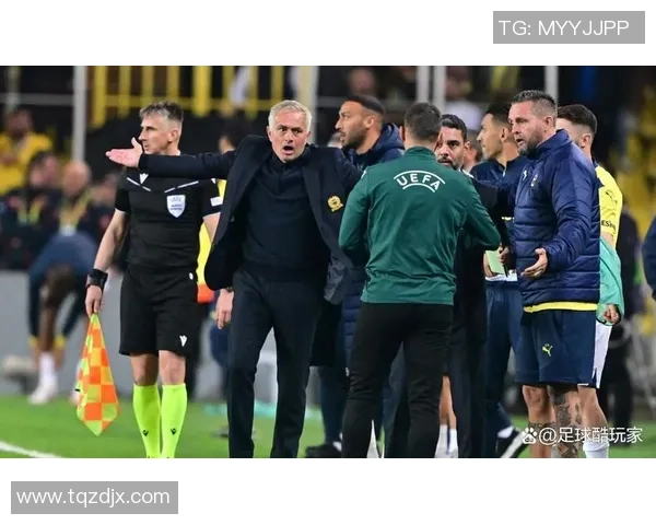 欧联杯切尔西大胜里昂引发争议判罚全场沸腾瞬间回顾