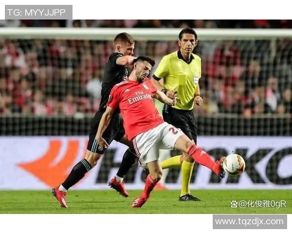 中超历史冷门拜仁逆转本菲卡上演6-2大胜引发全场狂欢