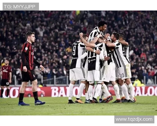 英超激战:那不勒斯与尤文图斯平局逆转瞬间引发转会热议